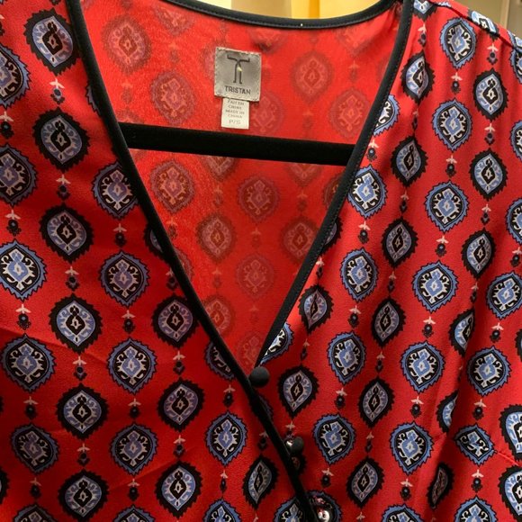 Tristan, dress. Size small, Printed fabric, All red lining, Midi or Maxi. - Picture 4 of 12